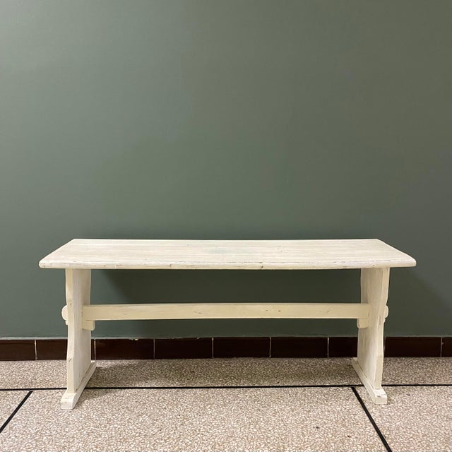 Weathered Bench in Wood For Sale - Image 9 of 9