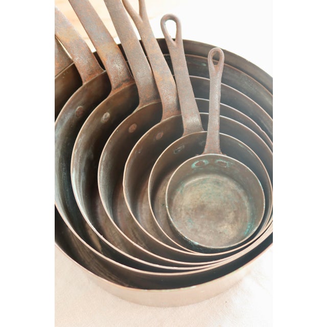 Antique Copper Saucepans, France, 1960s, Set of 7 For Sale - Image 4 of 6