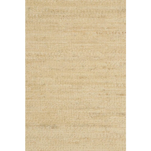 Rug & Kilim’s Contemporary Textural Solid Rug in Beige -9x12 For Sale In New York - Image 6 of 7