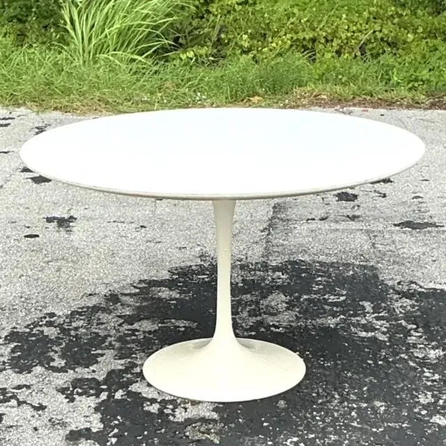 Knoll Vintage Eero Saarinen for Knoll Tulip Table For Sale - Image 4 of 8