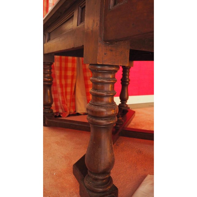 Louis XIV Veneto Table in Walnut For Sale - Image 10 of 18