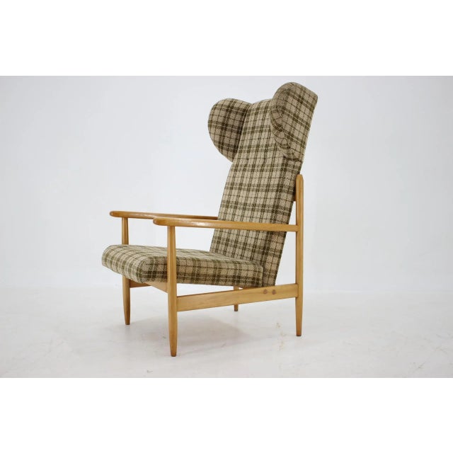 Beech Wing Armchair from ULUV, Czechoslovakia, 1960s For Sale - Image 3 of 10