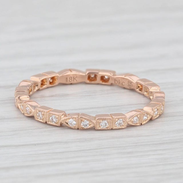 Gemstone Information: - Natural Diamonds - Total Carats - 0.16ctw Cut - Round Brilliant Color - G - H Clarity - VS2 - SI1...