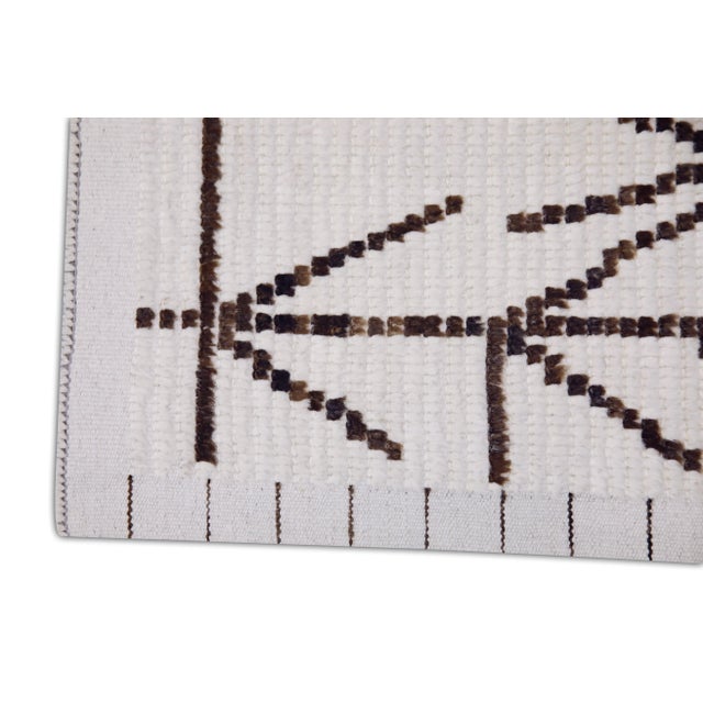 Contemporary Brown & Beige 21st Century Modern Moroccan Style Wool Rug 2'9" X 6'9" For Sale - Image 3 of 6