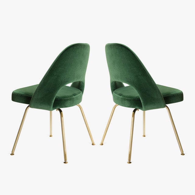 Late 20th Century Original Saarinen Executive Armless Chairs in Emerald Velvet, Custom Gold Edition - Set of 6 For Sale - Image 5 of 10