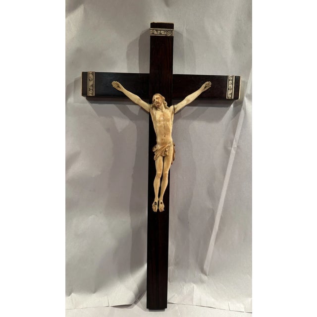 Baroque 18th Century French Crucifix For Sale - Image 3 of 6