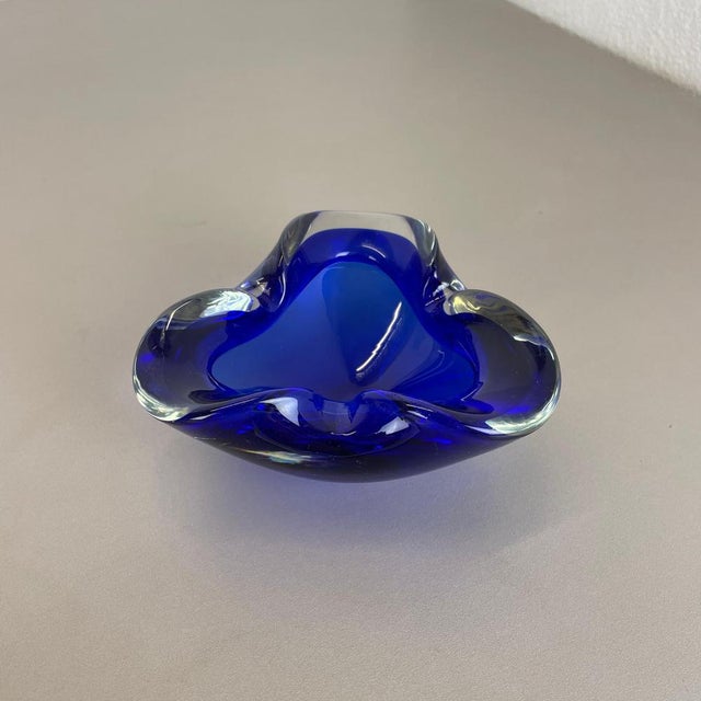 Blue Murano Glass Bowl, Italy, 1970s For Sale - Image 4 of 18
