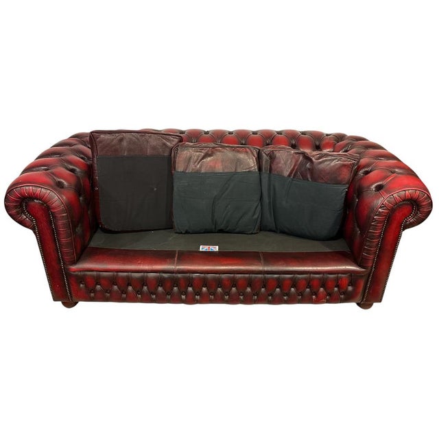 Vintage Chesterfield Three-Seater Sofa in Oxblood Leather, 1980s For Sale - Image 6 of 9