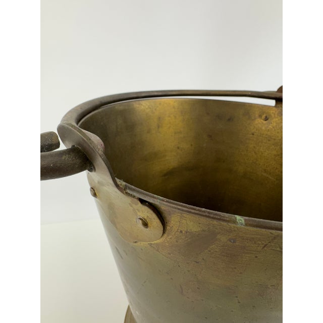 Vintage Brass Cachepot With Swing Handle and Aged Patina For Sale In Little Rock - Image 6 of 8