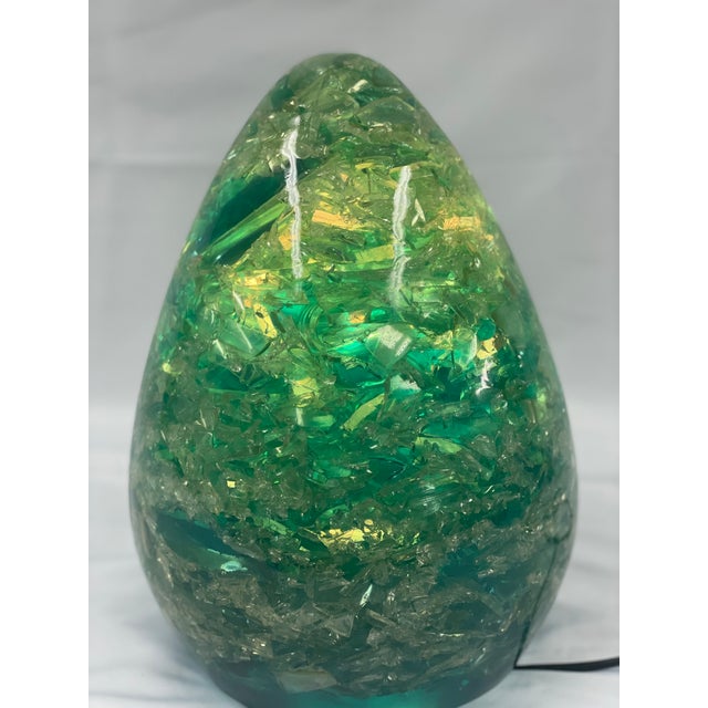 Green Fractal Resin Table Lamp, 1970s For Sale - Image 4 of 4