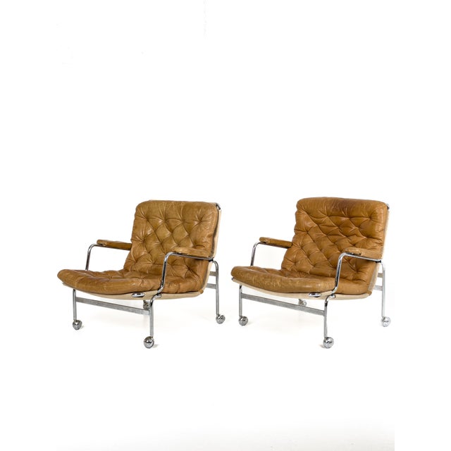 Karin Lounge Chairs in Leather by Bruno Mathsson for Dux, Sweden, 1970s, Set of 2 For Sale - Image 10 of 10
