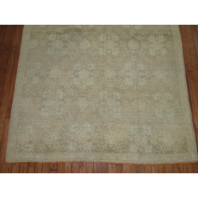 Pale Vintage Oushak Rug - 5'2" x 9'1" For Sale - Image 4 of 10