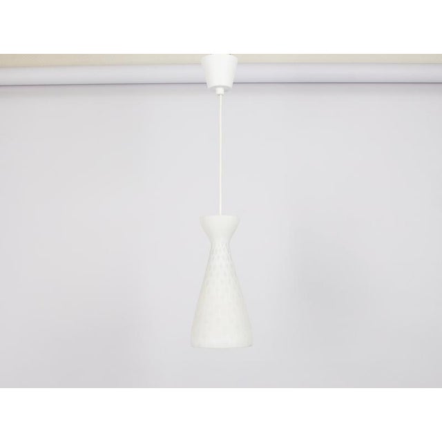1970s Small Pendant Light attributed to Gangkofner for Peill & Putzler, Germany, 1950s For Sale - Image 5 of 10
