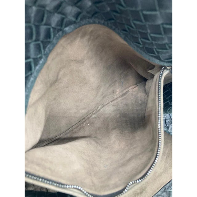 Black Bottega Veneta Black Woven Leather Handbag Tote For Sale - Image 8 of 12