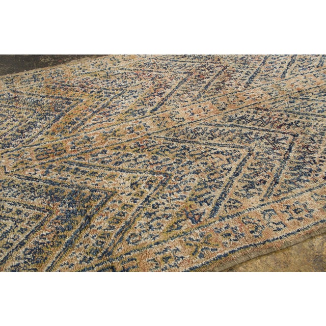 Traditional Vintage Moroccan Berber Wool Rug With Geometric Chevron Design by Rug & Kilim For Sale - Image 3 of 9