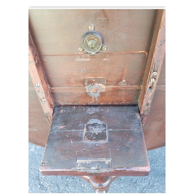 English Mahogany One Board Tilt-Top Pedestal Tea Table Desert Table, Circa 1760s For Sale - Image 10 of 11