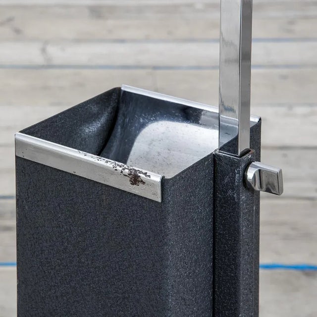 Metal Mod. 1096 Adjustable Floor Lamp in Steel with Ashtray by Gino Sarfatti for Arteluce, 1971 For Sale - Image 7 of 11