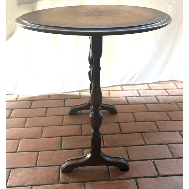 Early 19th Century Cozy Floral Tilt-Top Tea Table For Sale - Image 5 of 9