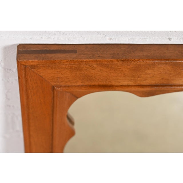 1960s Ethan Allen American Colonial Carved Maple Framed Wall Mirror, 1960s For Sale - Image 5 of 11