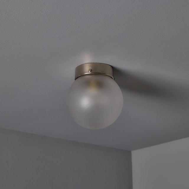 Mid-Century Modern 1950s Mauri Almari Model Ea 11 Glass and Metal Wall or Ceiling Lamp for Itsu For Sale - Image 3 of 18