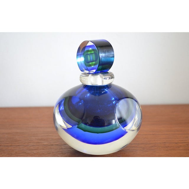 Sommerso Murano perfume bottle by the Italian glass artists Luigi & Michele Onesto for Vetreria Murano Italy. The bottle...