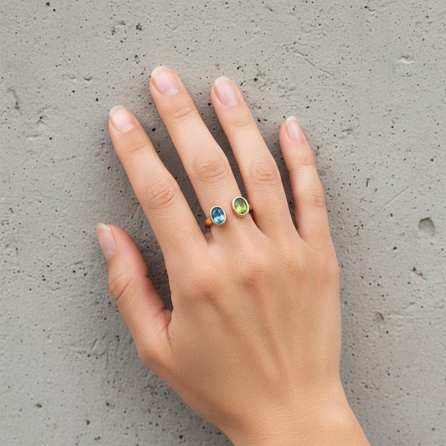 Toi Et Moi Gemstone Ring: Topaz and Peridot, Size 7.5 For Sale - Image 10 of 12