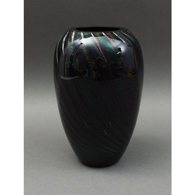Contemporary Robert Eickolt 1988 Signed Black Dichroic Iridescent Vase For Sale - Image 3 of 9