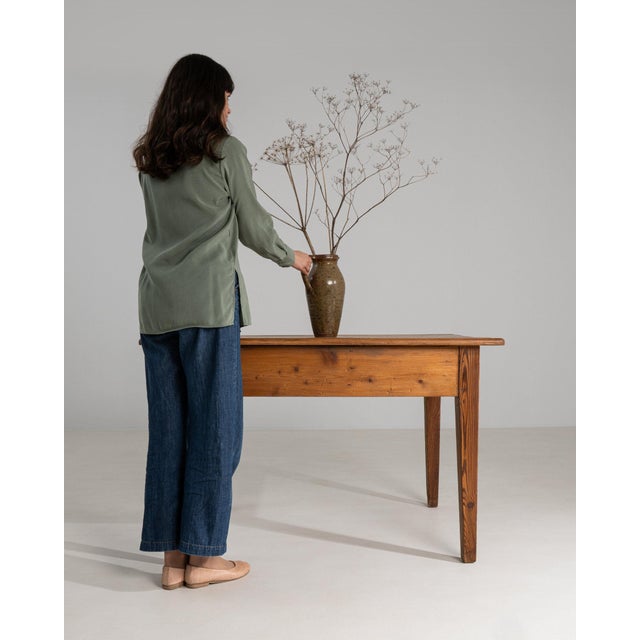 Oak side table with drawer in Warm Honey Oak. Finished in warm honey oak, this oak side table with drawer is distinguished...