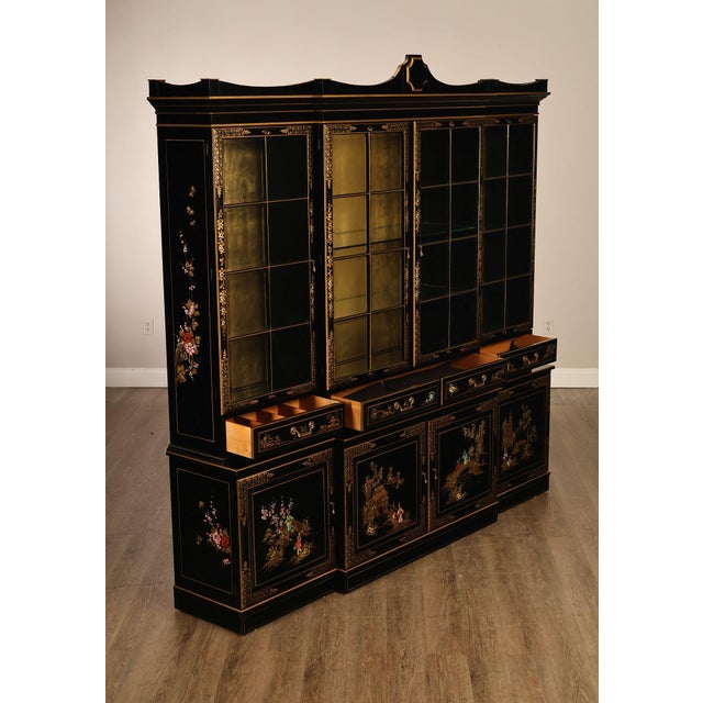 Mid 20th Century Union National Chinoiserie Hand Painted China Display Cabinet For Sale - Image 5 of 18