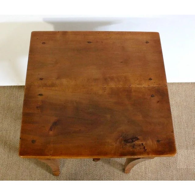 Small Louis XV Style Sofa End Table in Solid Cherry, Late 19th Century For Sale - Image 4 of 18
