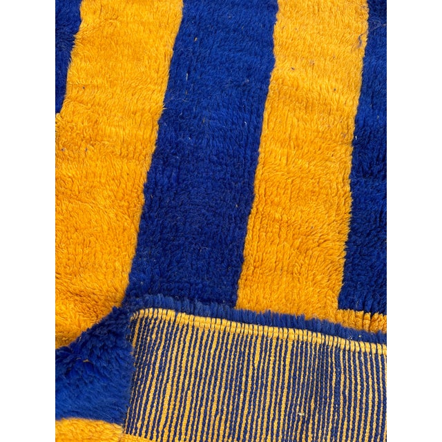 Berber Beni Mrirt Rug Handknotted Wool Cobalt Blue & Mustard Geometric Maze Pattern 200x300cm Middle Atlas, Morocco, 2010s For Sale - Image 9 of 10