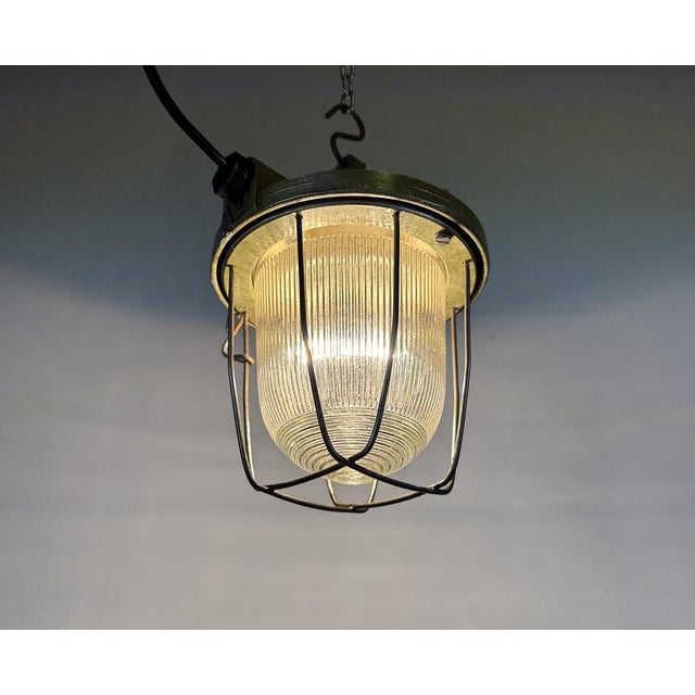 Green Industrial Bunker Light from Polam Gdansk, 1970s For Sale - Image 9 of 16
