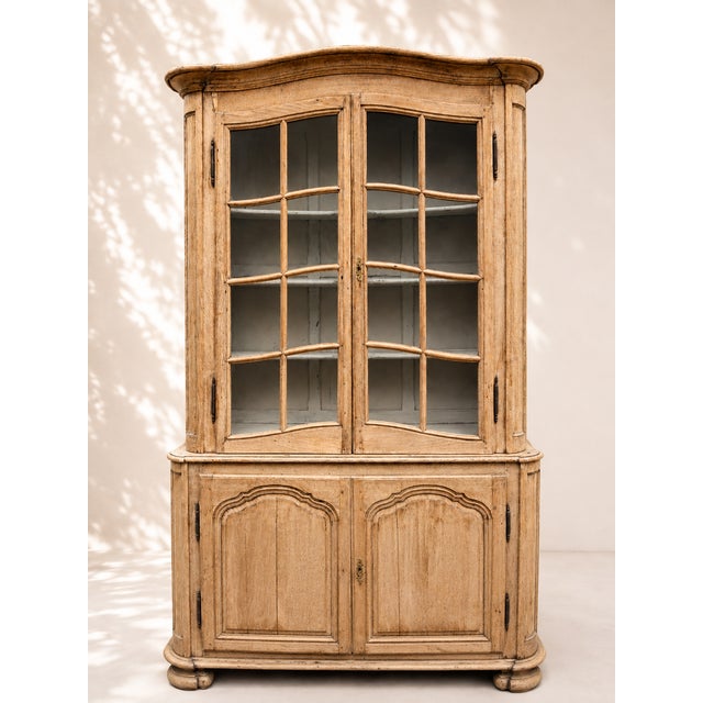 18th Century Two-Part Oak Cabinet, Northern France, 1770 For Sale - Image 3 of 8