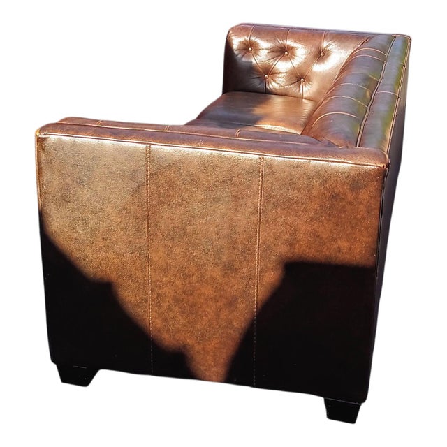 2010s Chesterfield Square Arm Leather Sofa, a Stunning Blend of MCM Design and Classic Craftsmanship. For Sale - Image 5 of 9
