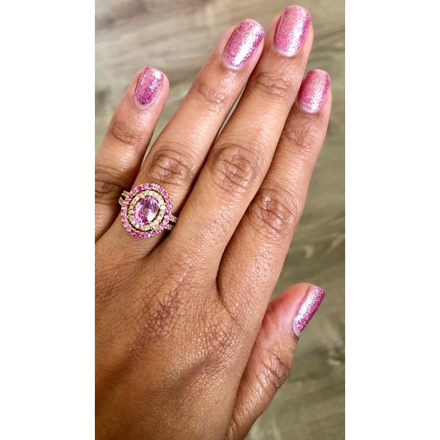 2.68 Carat Pink Sapphire Diamond 14 Karat Rose Gold Ring, Size 7 For Sale In Los Angeles - Image 6 of 9