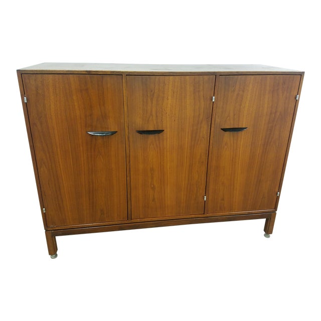 1960s Danish Modern Jens Risom Credenza/Sideboard For Sale