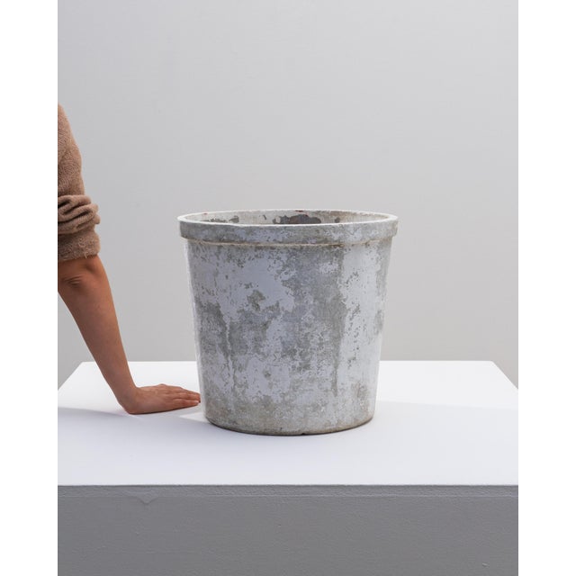 1960s French Concrete Planter For Sale - Image 17 of 18