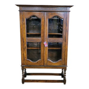 1900s Victorian Oak Glass Door Bookcase on Barley Twist Legs