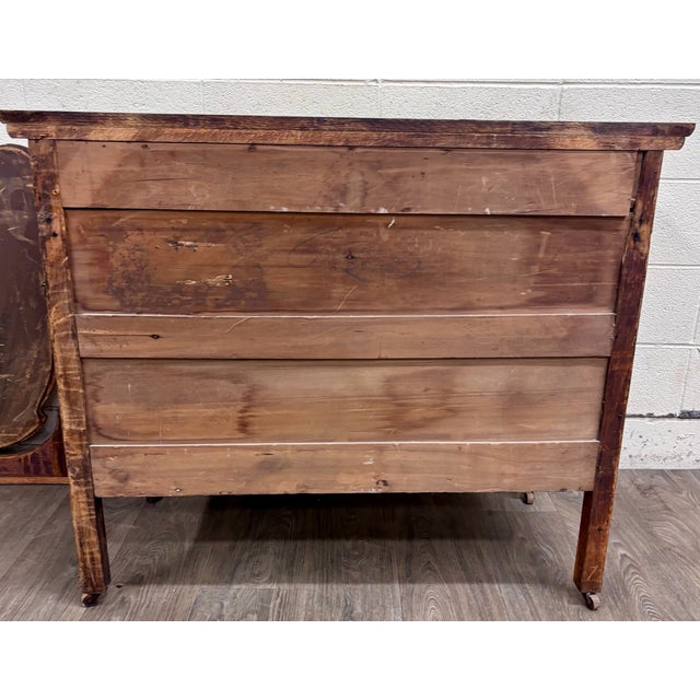 Antique Victorian Quarter Sawn Tiger Oak Serpentine Dresser With Mirror For Sale - Image 10 of 11