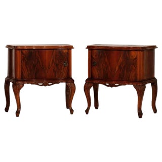 Vintage Nighstands in Carved Walnut, Set of 2 For Sale