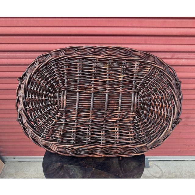 Farmhouse Large Rustic European Roven Rattan/Wicker Gathering Basket For Sale - Image 3 of 6