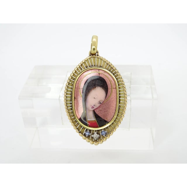Vintage French 18k Gold and Enamel Pendant, 1900 For Sale - Image 9 of 18
