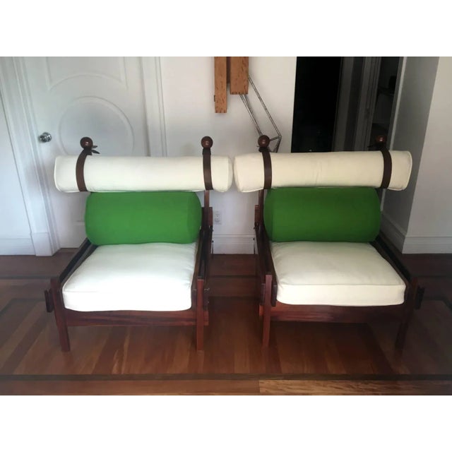 Mid-Century Modern Tonico Rosewood Chairs by Sergio Rodrigues - a Pair For Sale - Image 3 of 10