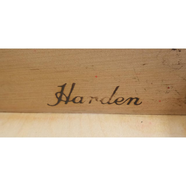 Chippendale Fine Block Front Scallop Carving 4 Drawers Bachelor Chest Dresser MINT For Sale - Image 3 of 12