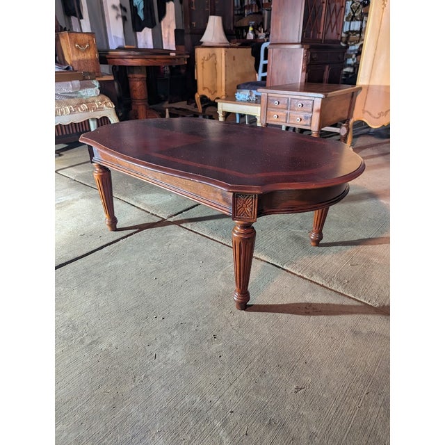 Vintage Oval Mahogany Coffee Table With Fluted Legs & Carved Rosettes – Classic Traditional Style For Sale In Washington DC - Image 6 of 7