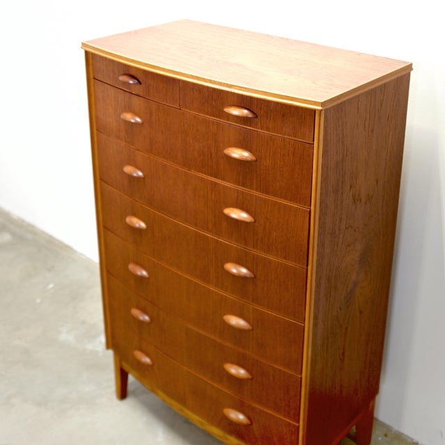 1950s Danish Teak 8 Drawer Tall Dresser W/ Curved Front For Sale - Image 9 of 14