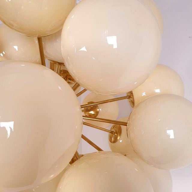 1990s Mid Century Modern, Beige Glass Sputnik Chandelier For Sale - Image 10 of 11