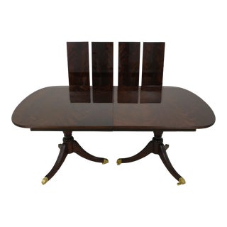 Kindel Flame Mahogany Duncan Phyfe Dining Room Table For Sale