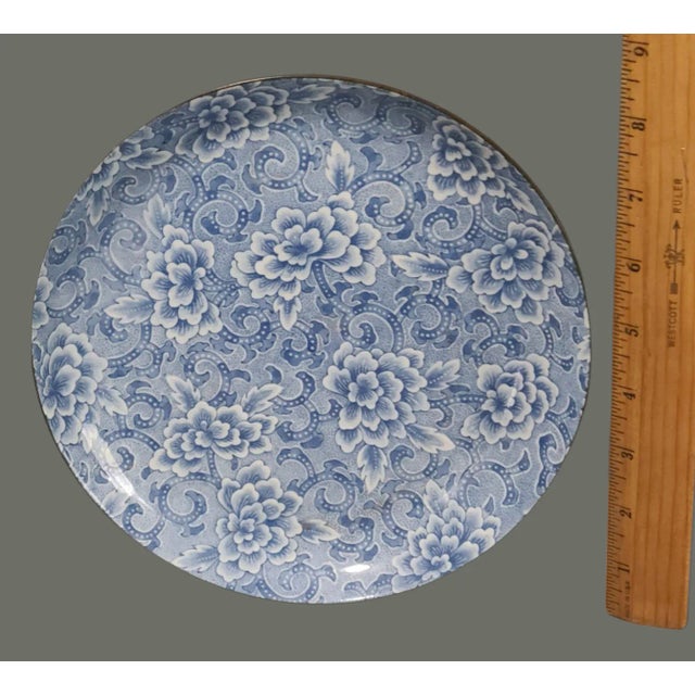 Late 20th Century Vintage Japanese Floral Blue & White Porcelain Serving Plate Marked For Sale - Image 5 of 7