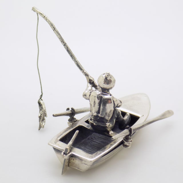 1980s Vintage Italian Sterling Silver 925 Fisherman with Boat Figurine by Medusa-Oro, 1980s For Sale - Image 5 of 14